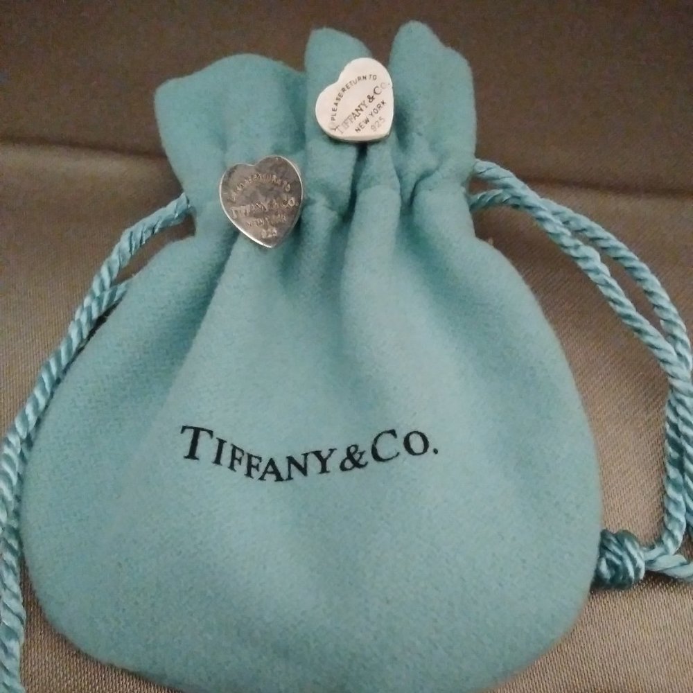 Tiffany &Co. Heart earrings